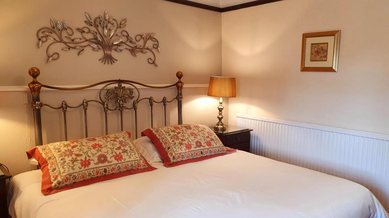 Stow Lodge Hotel ภายนอก รูปภาพ