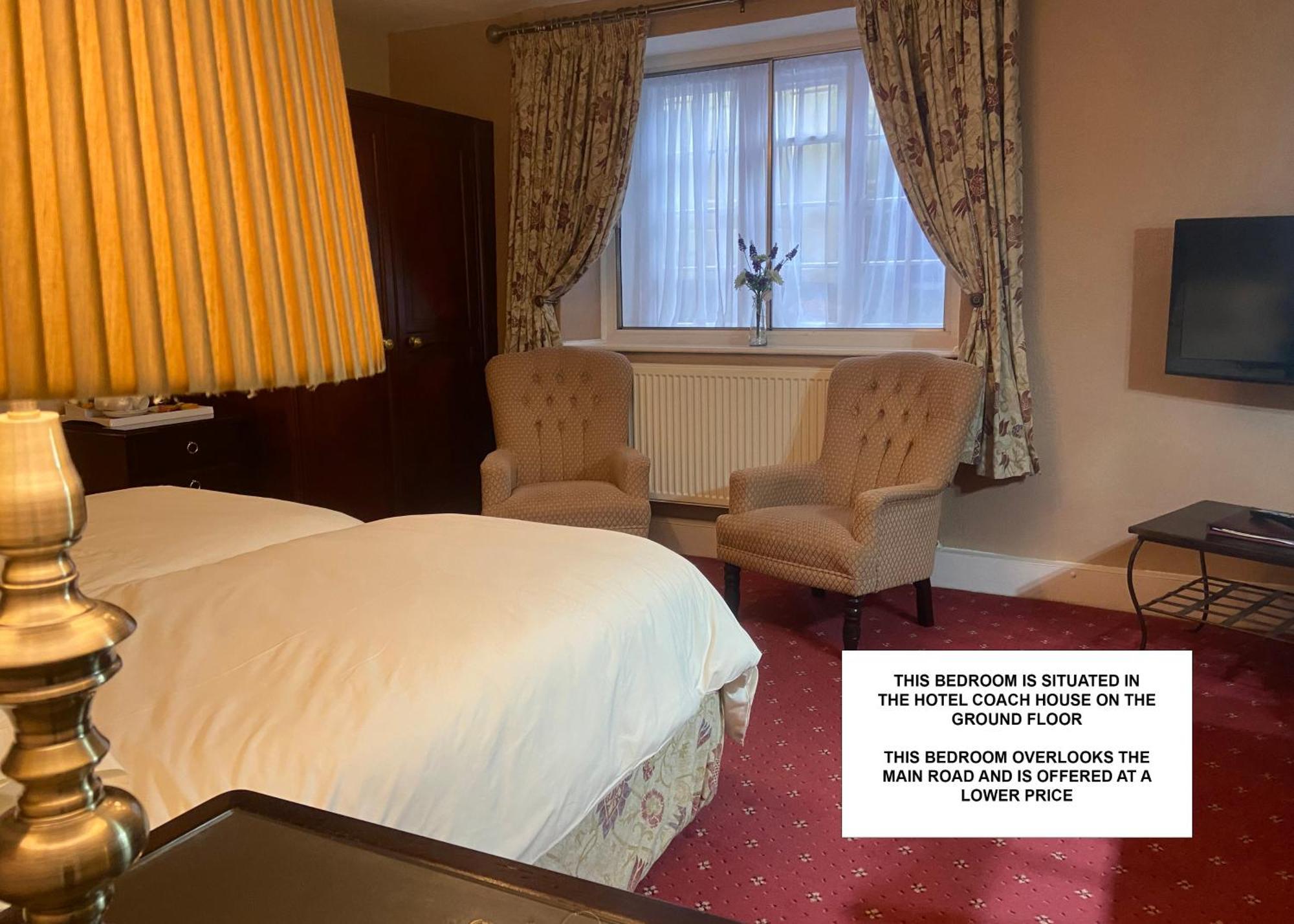 Stow Lodge Hotel ภายนอก รูปภาพ